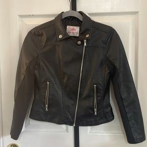 Girls 14/16 Justice faux leather jacket